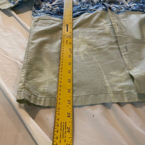 Horsey button down aloha-wear - Picture 5 of 6